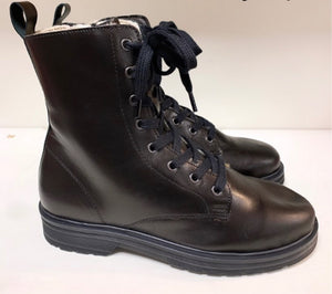 Petasil C19 Wool Lining Black Boots