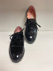 Petasil Y5 Tracey Black Patent Shoe